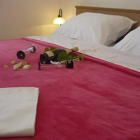 아파트 Apartment Seline *